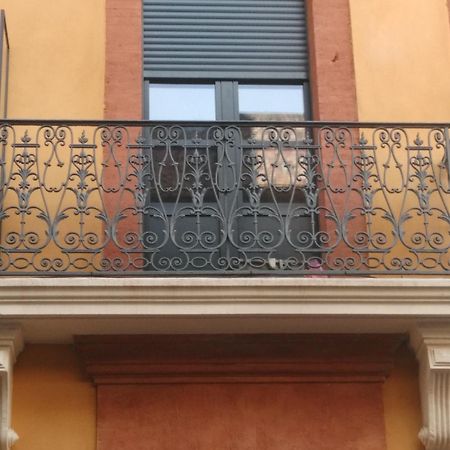 Hotel Le Pastel Тулуза Екстериор снимка