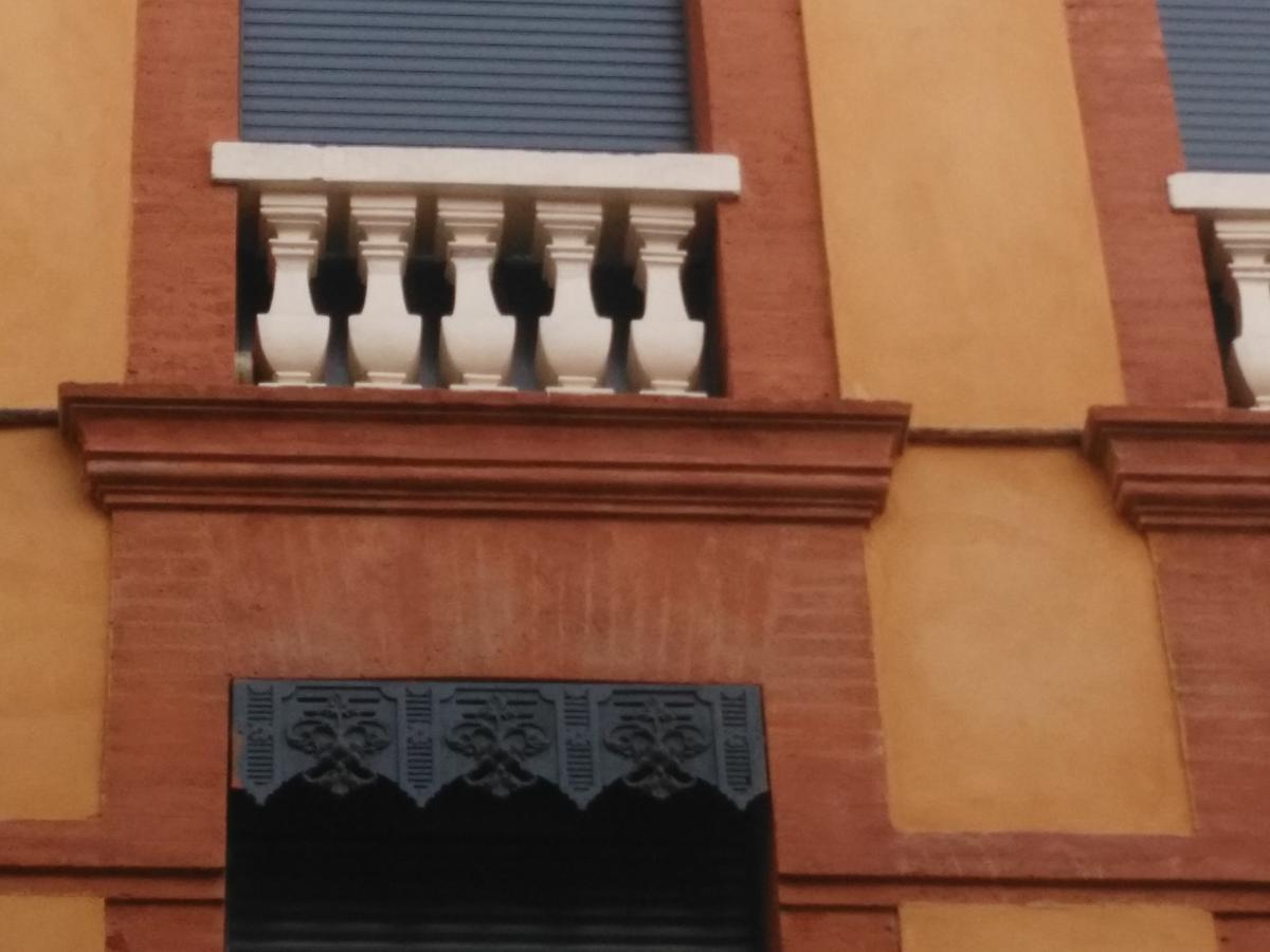 Hotel Le Pastel Тулуза Екстериор снимка