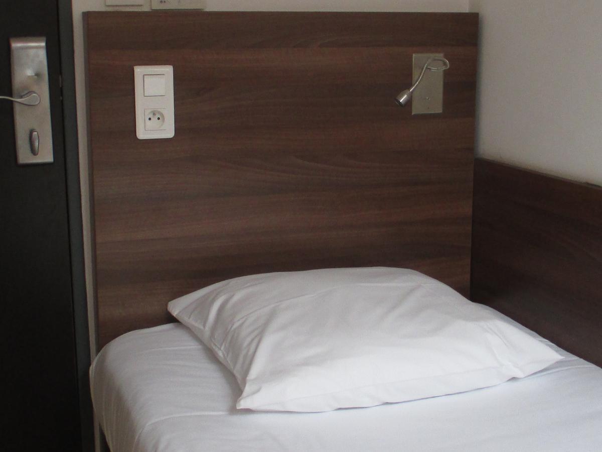 Hotel Le Pastel Тулуза Екстериор снимка