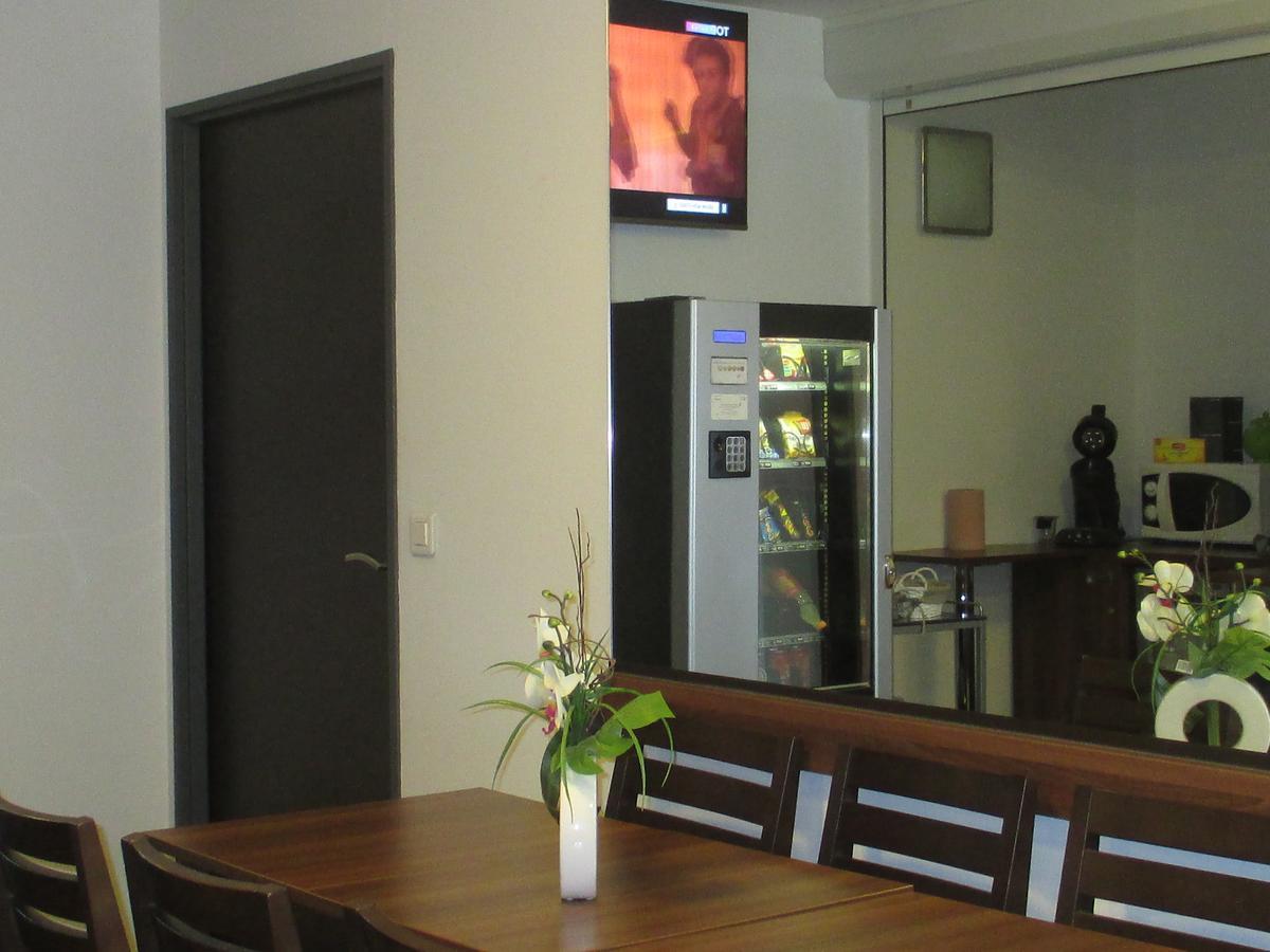 Hotel Le Pastel Тулуза Екстериор снимка