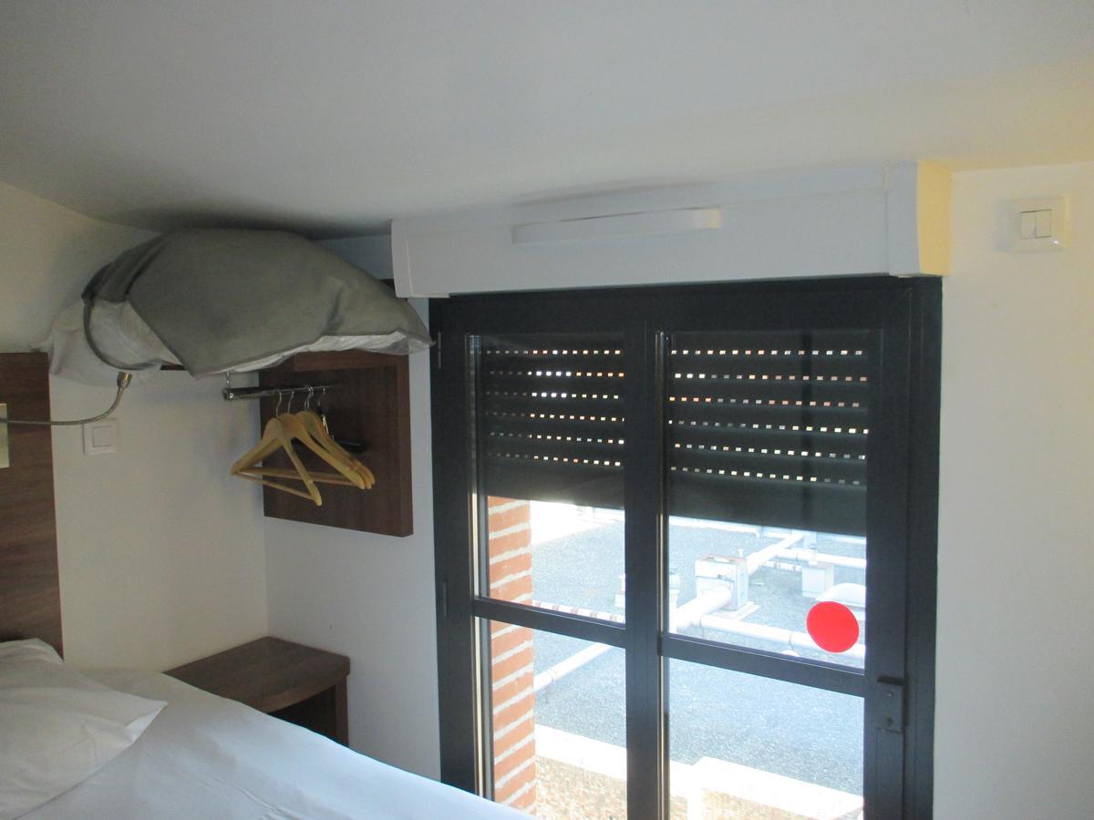 Hotel Le Pastel Тулуза Екстериор снимка