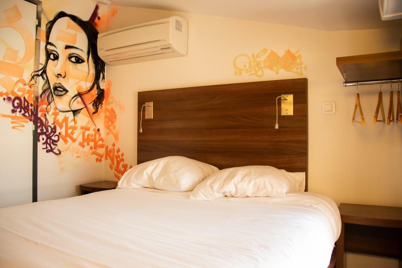 Hotel Le Pastel Тулуза Екстериор снимка