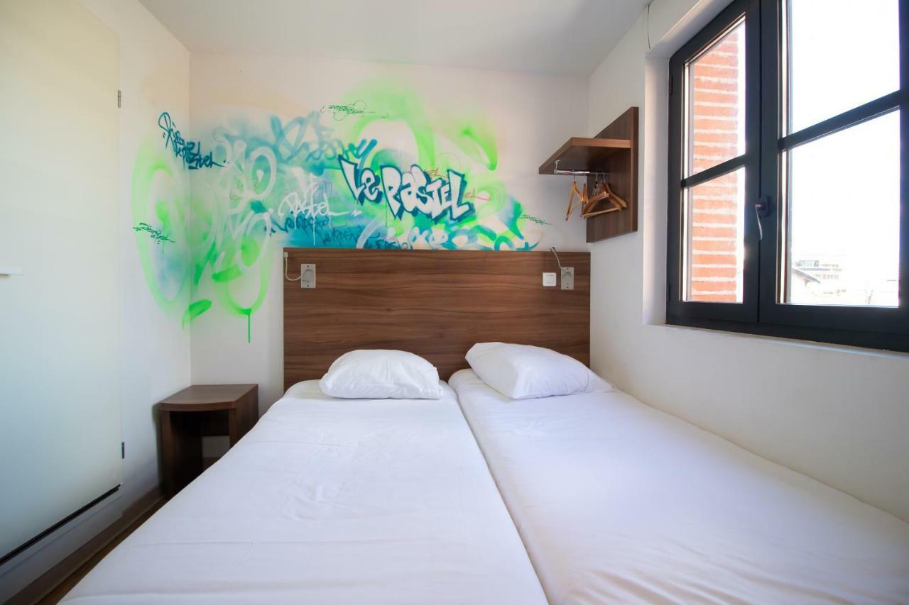 Hotel Le Pastel Тулуза Екстериор снимка