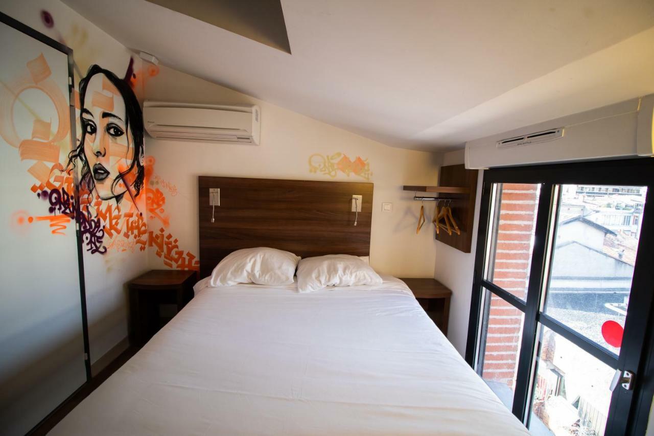 Hotel Le Pastel Тулуза Екстериор снимка